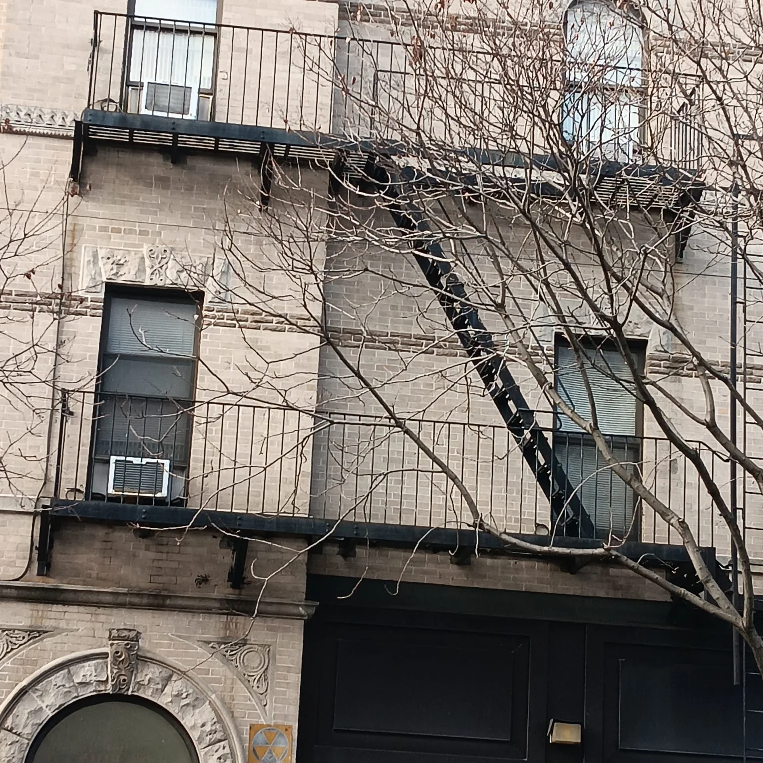 fire escape refurbishment NYC cleaning rust, tightening components and extending structural life